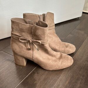 brown suede booties